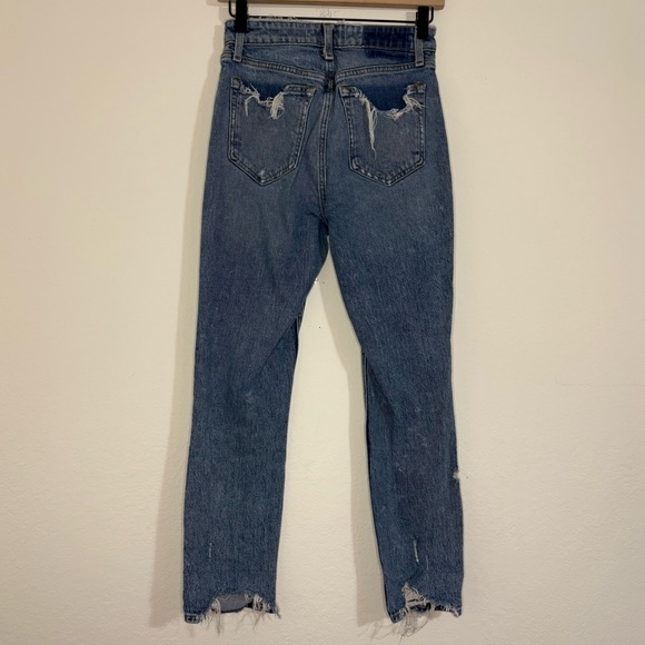 Abercrombie & Fitch Distressed High RIse Mom Jeans - Picture 3 of 12